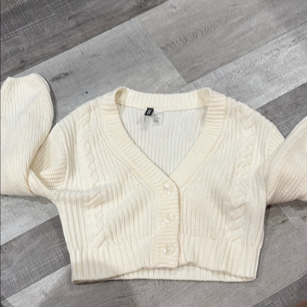 H&M Cream Button Down Shirt Ribbed Knit